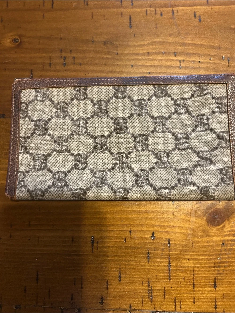 Gucci Beige Canvas Continental Wallet with Brown Trim - Picture 2 of 8